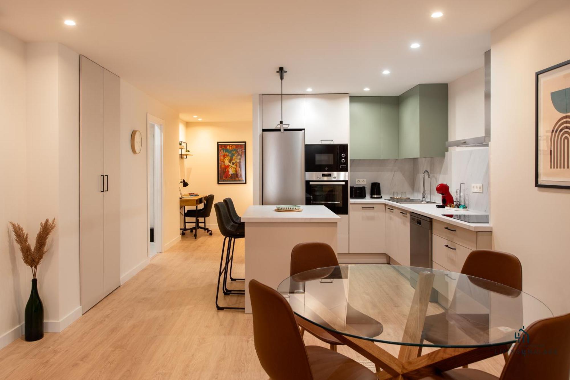 Living4Malaga Pedregalejo Loft Малага Екстериор снимка
