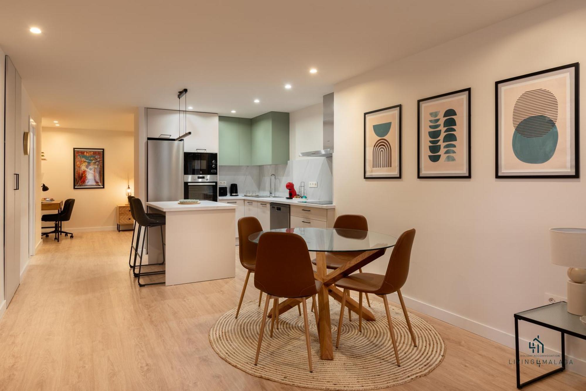 Living4Malaga Pedregalejo Loft Малага Екстериор снимка
