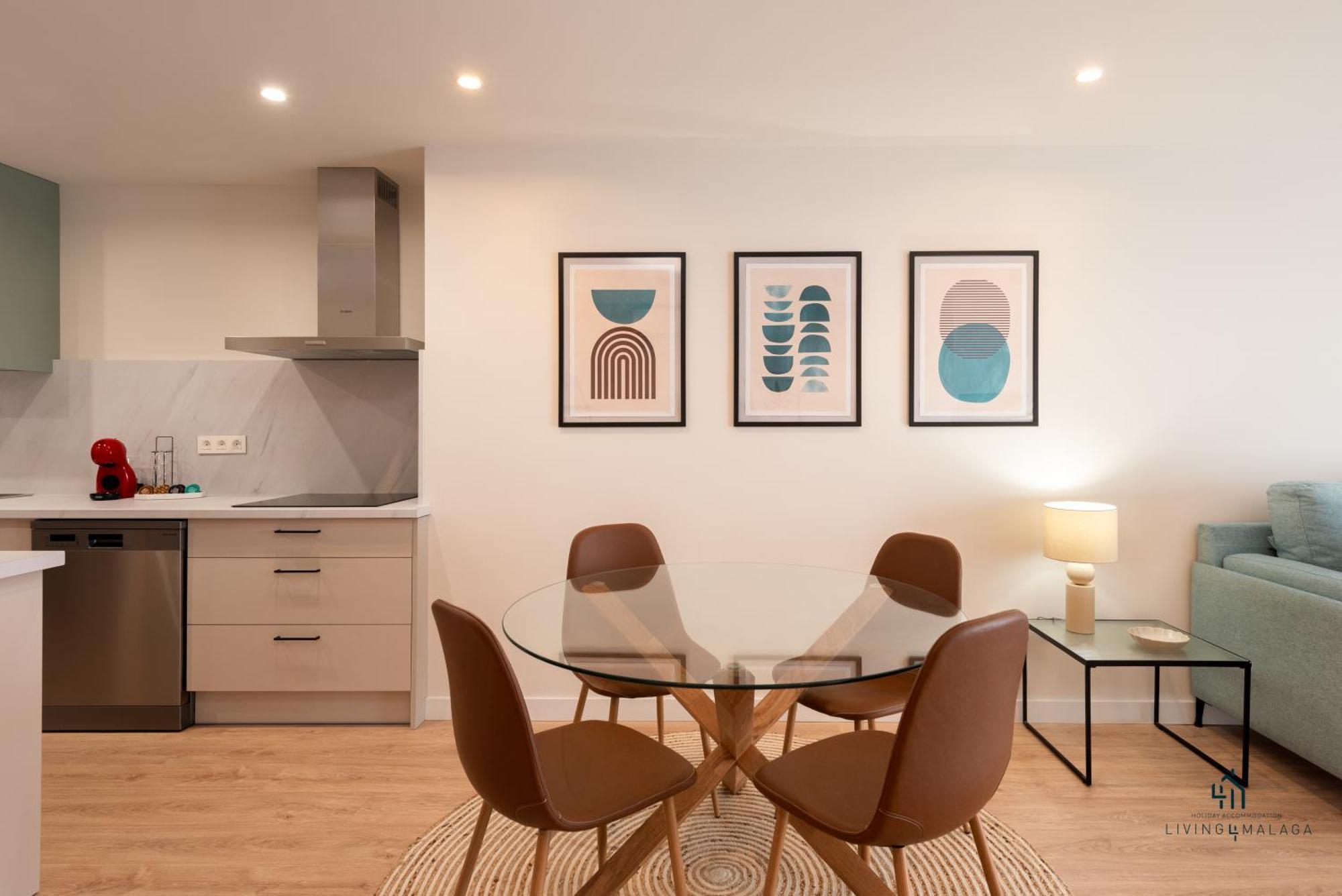 Living4Malaga Pedregalejo Loft Малага Екстериор снимка