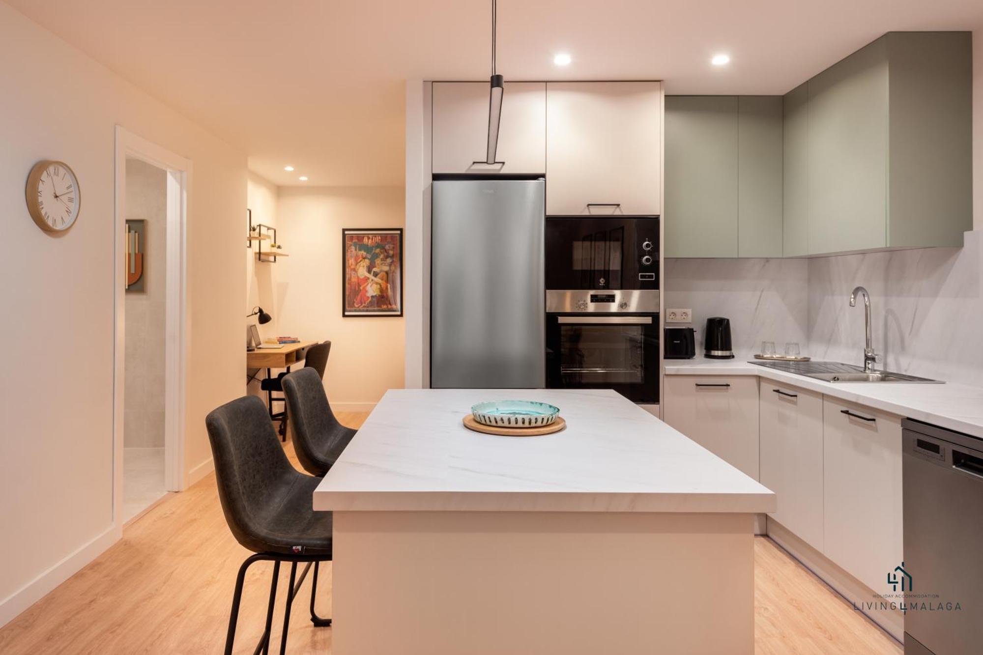 Living4Malaga Pedregalejo Loft Малага Екстериор снимка